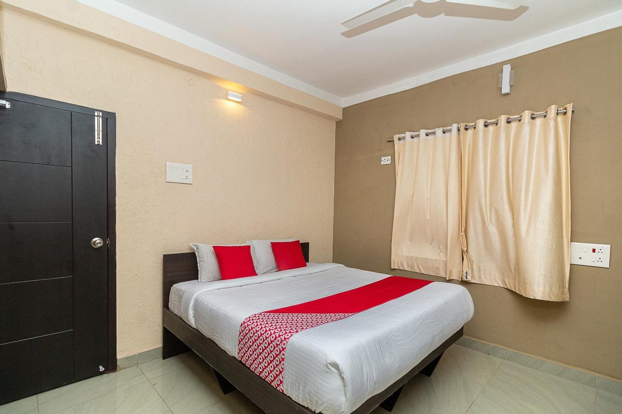 Oyo Green Hills Villa Kuttālam Exteriör bild